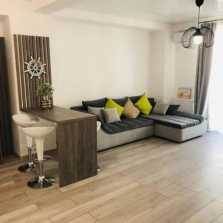 Dxn Luxury 4 * Năvodari