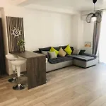 Dxn Luxury 4 * Năvodari